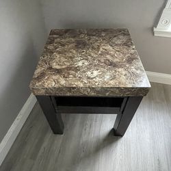 Living Room End Tables (Pair)