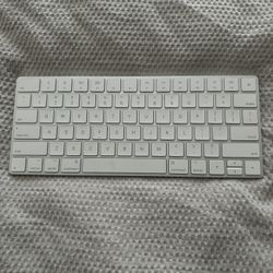 Apple Bluetooth Keyboard, Best Offer