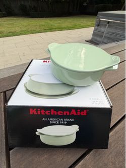Brand new KitchenAid Casserole Baker with Lid and original box