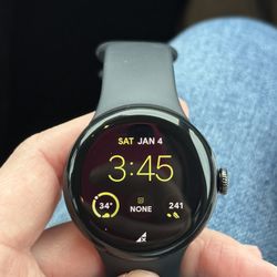 Google Pixel 2 Watch (cellular)