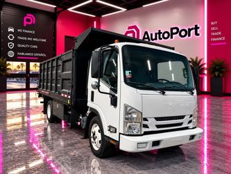 2017 Isuzu Med Duty NPR