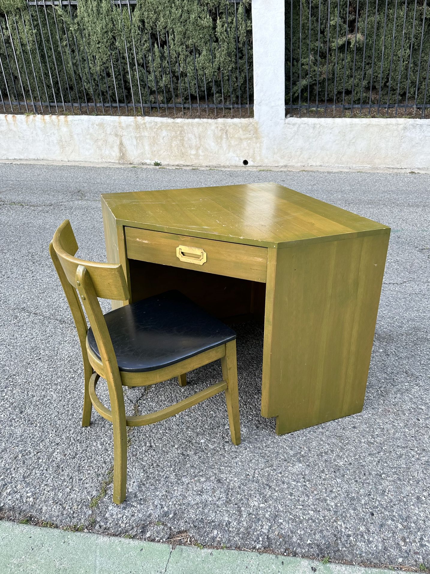 Mid Century Corner Desk + Chair Set by Campaign, Delivery Available, with Drawer Wood Yellow Green MCM Vintage 1970s Gold Small 