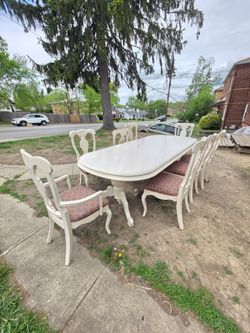 Table With 8chairs