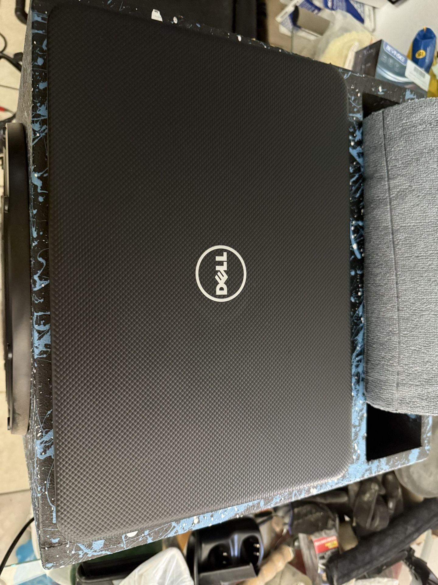 Dell Inspiron 15”