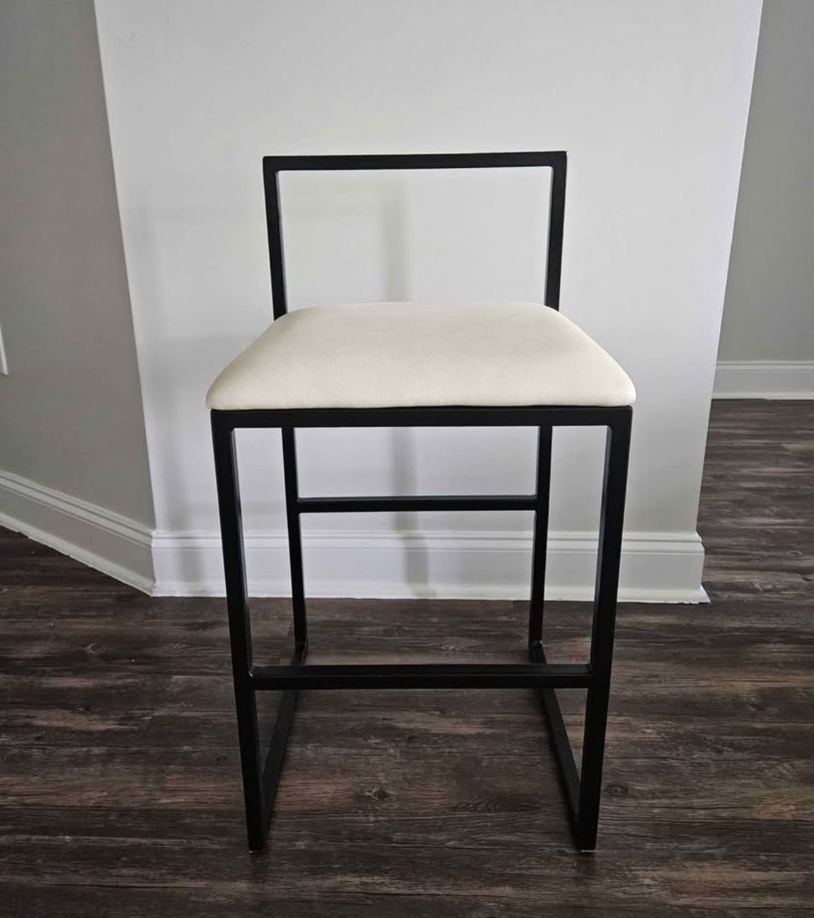Set of 4 Rove Concepts Counter Bar Stools Chairs