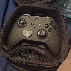 2 Xbox 1 Controllers W Case