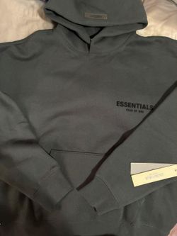 Black essential sweater