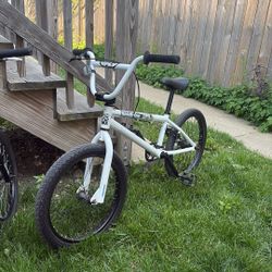 Diamond back bmx bike