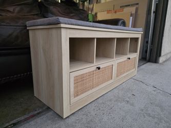 Storage shoe bench with 2 rattan doors and cubbies