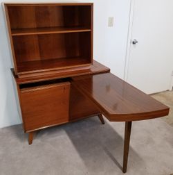 1940's Mid Century Modern Swedish AB SEFFLE MOBELFABRIK 2 Piece Teak Pull-Out Retractable Desk