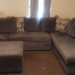 Recamara. Mueble para tv y sofa