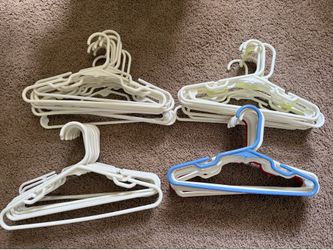 Small clothes hangers