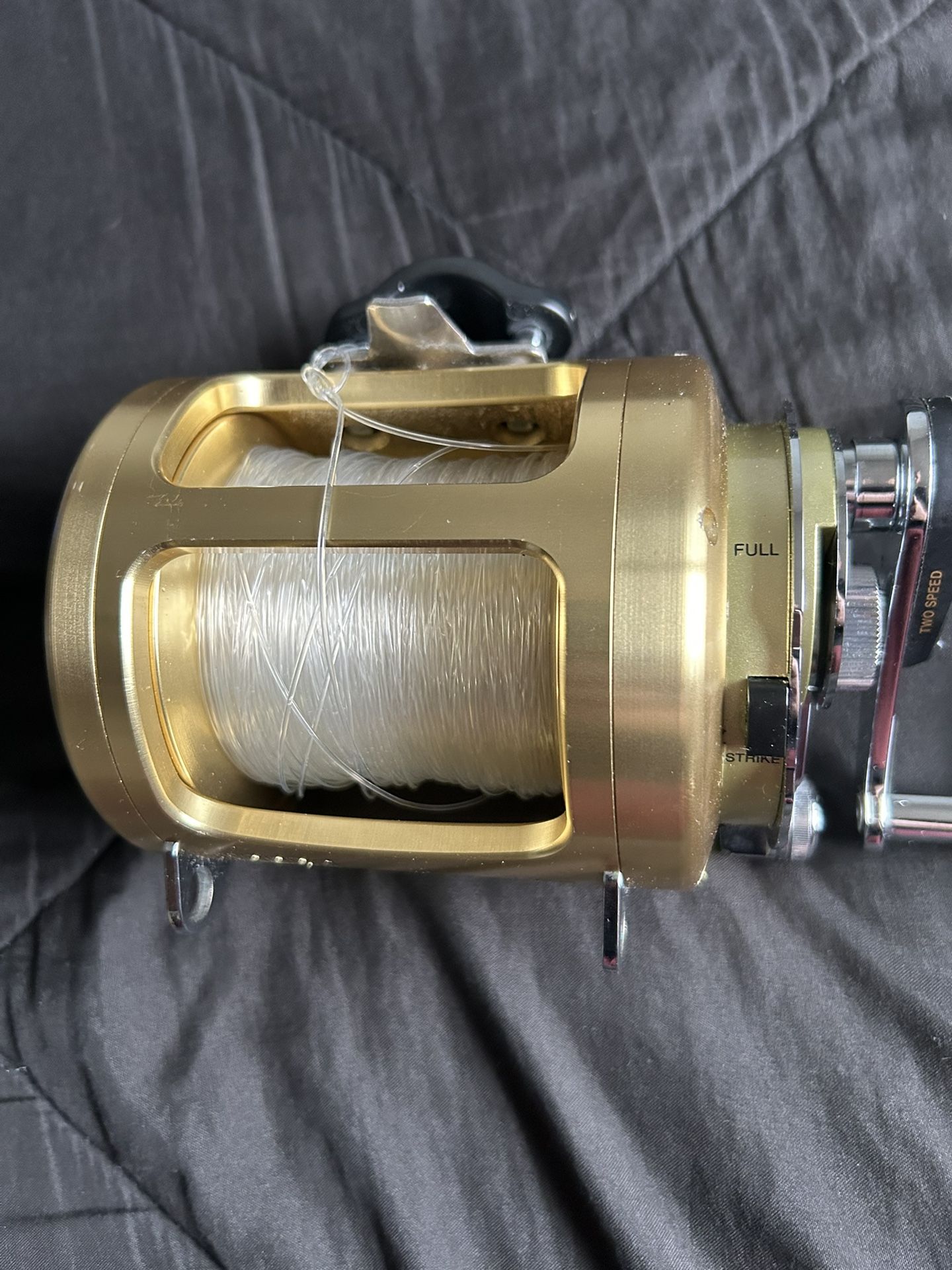 Shimano Tiagra 30W Fishing Reel