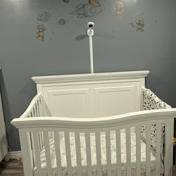 Sorelle Paxton crib
