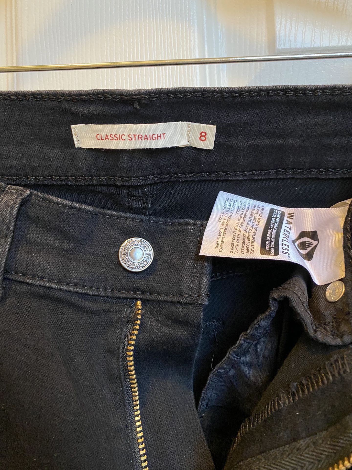 Woman’s Black Levi’s