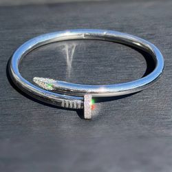 10k solid white gold 2.2CTW Natural Diamond Nail Juste un Clou style Bangle Bracelet size 21