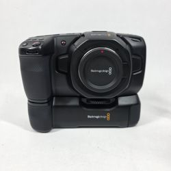 Blackmagic Design Pocket Camera 4K 8.8MP Cinema Camera CINECAMPOCHDMFT4K