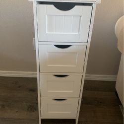Bathroom Floor Storage 