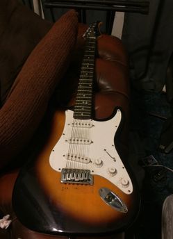SILVERTONE ELECTRIC GUITAR, TABACCO SUNBURST