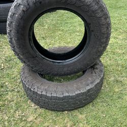 Toyo Tires Open Country 235/80/17