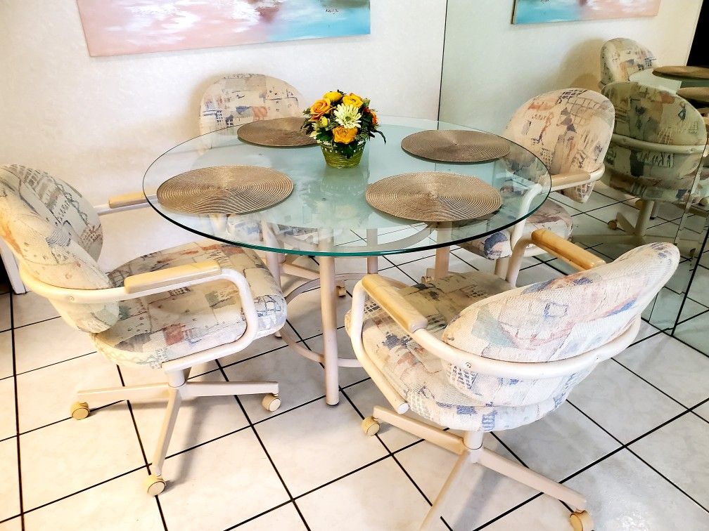 Dining Table ( Glass ) And 4 Chair Swivel & Rock