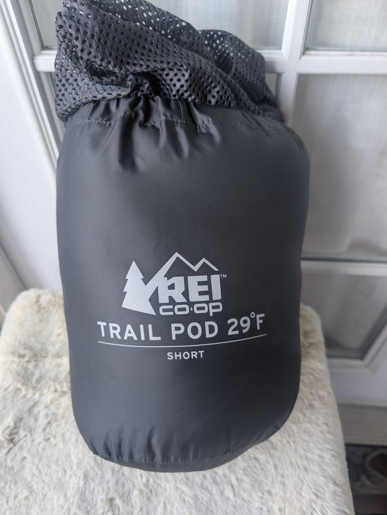 REI Co-op Trail Pod 29 Sleeping Bag