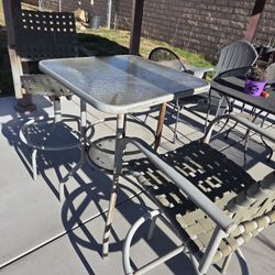 Patio Table With 2 High Cbairs