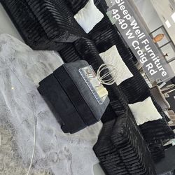 ✨️ Sectionals, 2pc Sofas ✨️ Furniture Queen Bedrooms, Dining Avail