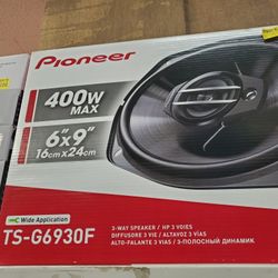 Pioneer Speakers