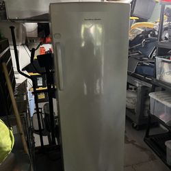 Hamilton beach Upright Freezer