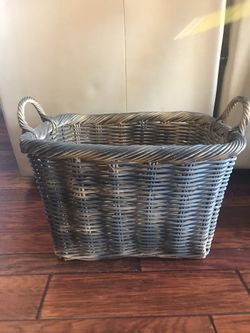 Wicker basket