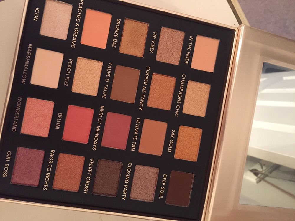 Iconic London Eyeshadow Palette
