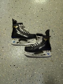Bauer Supreme One95 Ice Skate Size 8.5