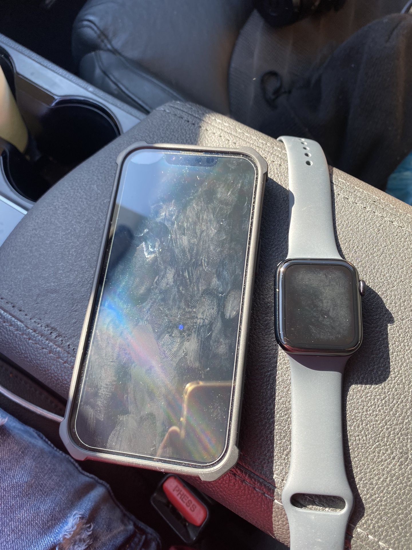 Apple Watch & iPhone 13