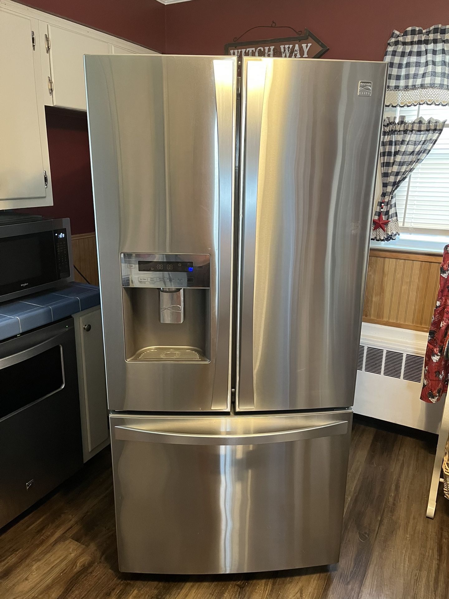Kenmore Elite Refrigerator & Freezer