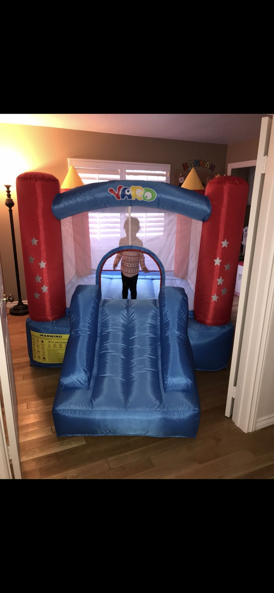 Bounce House 