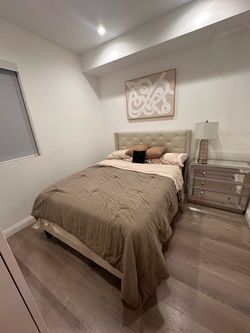 Bedframe and matress cama - $100 obo