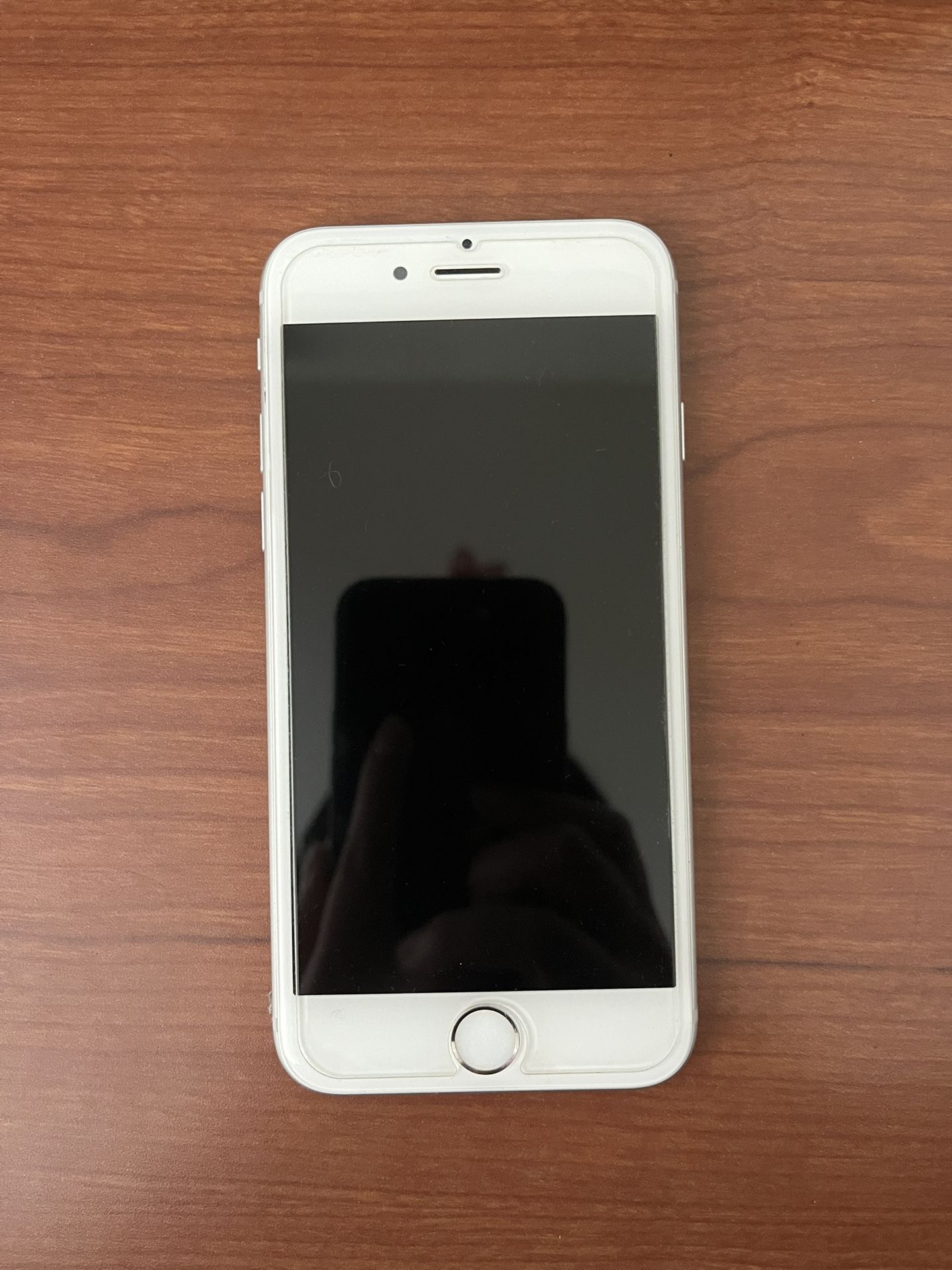 iPhone 6s (White)