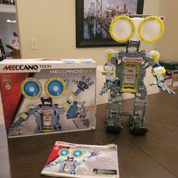 Meccanoid Robot