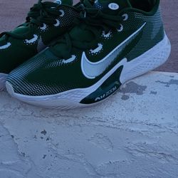 NIKE AIR ZOOM SIZE 13.5 