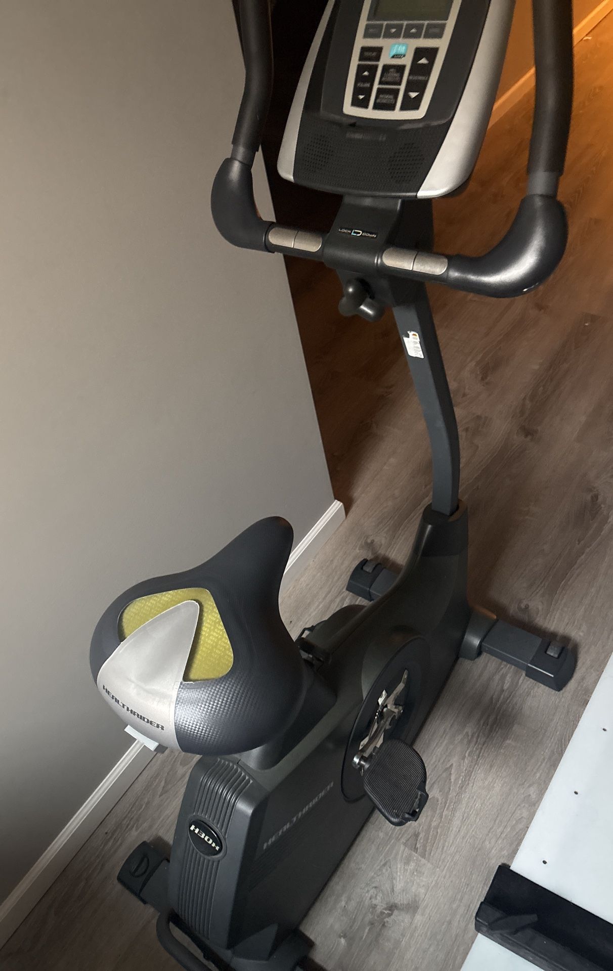 Health Rider I Fit Exercise Bike