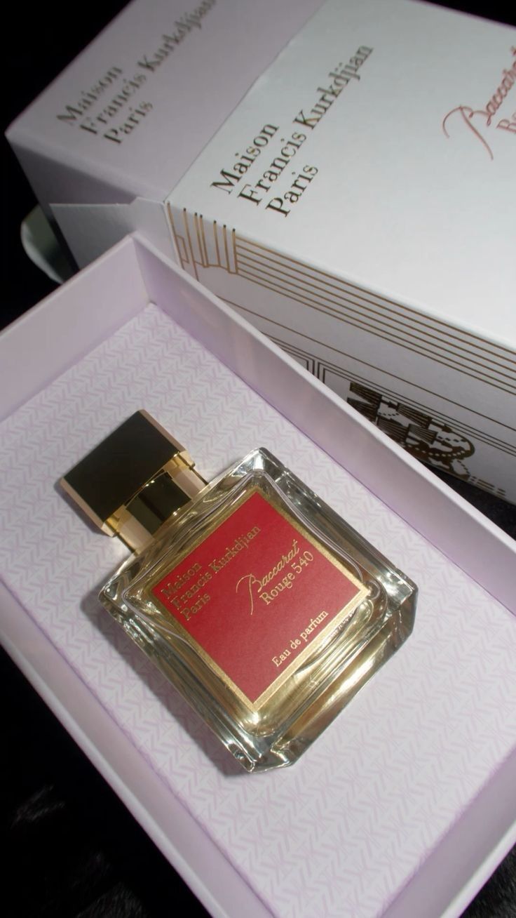 Baccarat Cologne