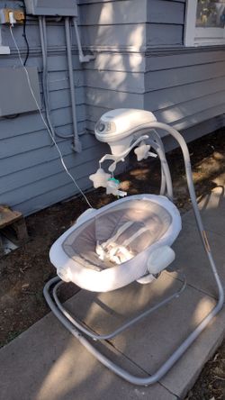 Baby swing