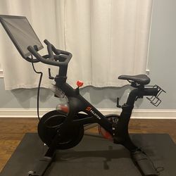Peloton Bike