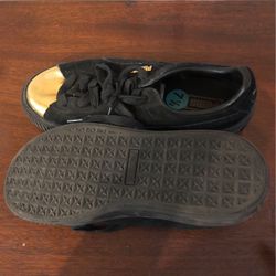 Puma Shoes (Woman’s)