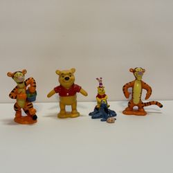 Vintage Winnie the Pooh & Tigger Figures