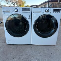 LG washer and dryer electric work perfect in good condition free delivery to the garage