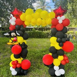 Balloon Garlands 🎈Arches 💐Birthday Baskets 🎉Centerpieces For Special Occasions! On Sale Custom