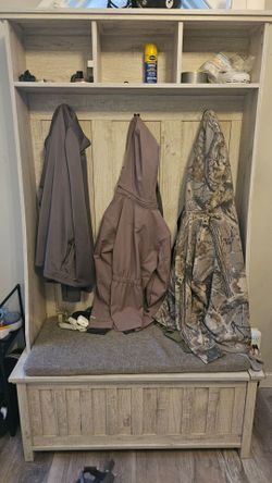 Entryway Bench with storage
