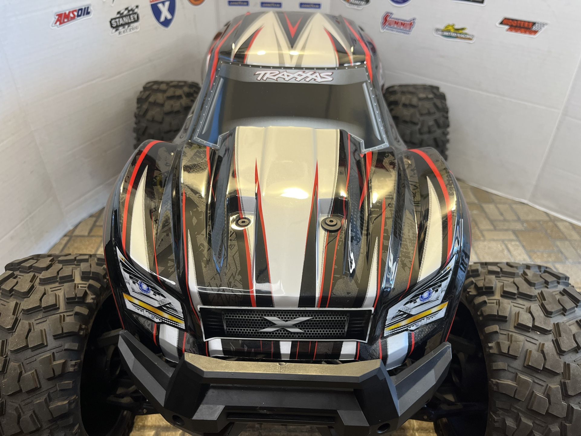 Rc Ready to Run Xmaxx Traxxas Like New not arrma losi axial tekno